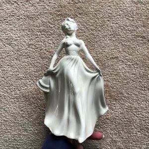 RARE vintage Atlantic Mold Ceramic Woman in Dress